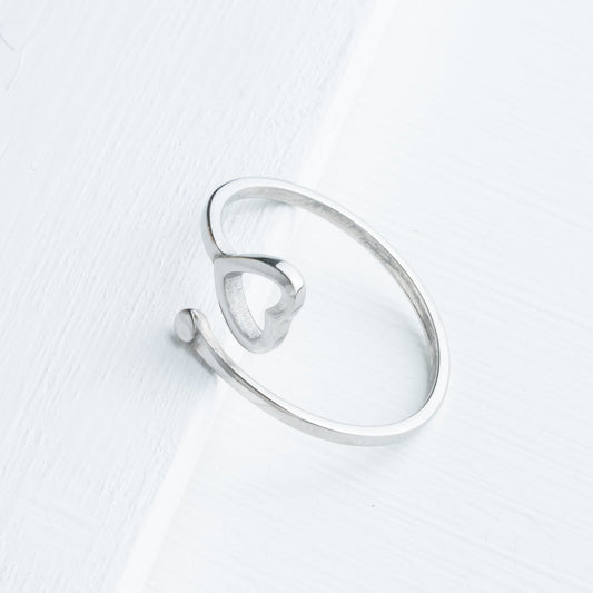 Ada Silver Heart Ring