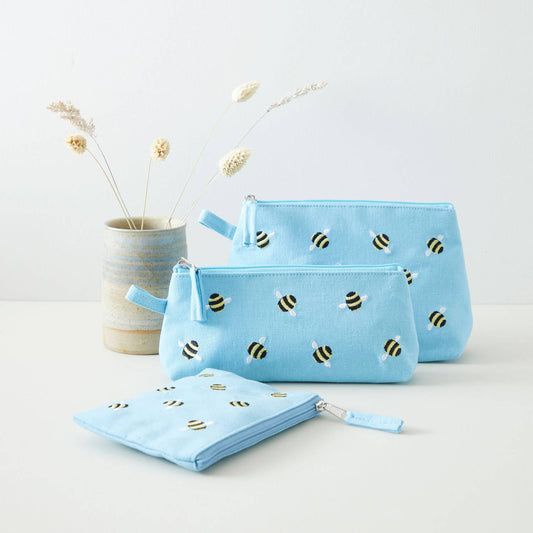 Bee Thin Cosmetic Case - Blue - Recetas Fair Trade