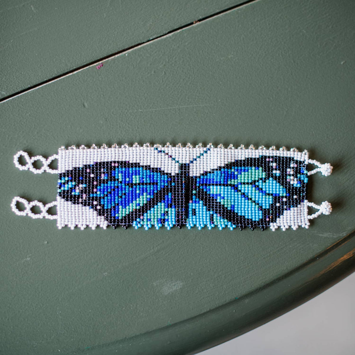Blue Butterfly Cuff - Recetas Fair Trade