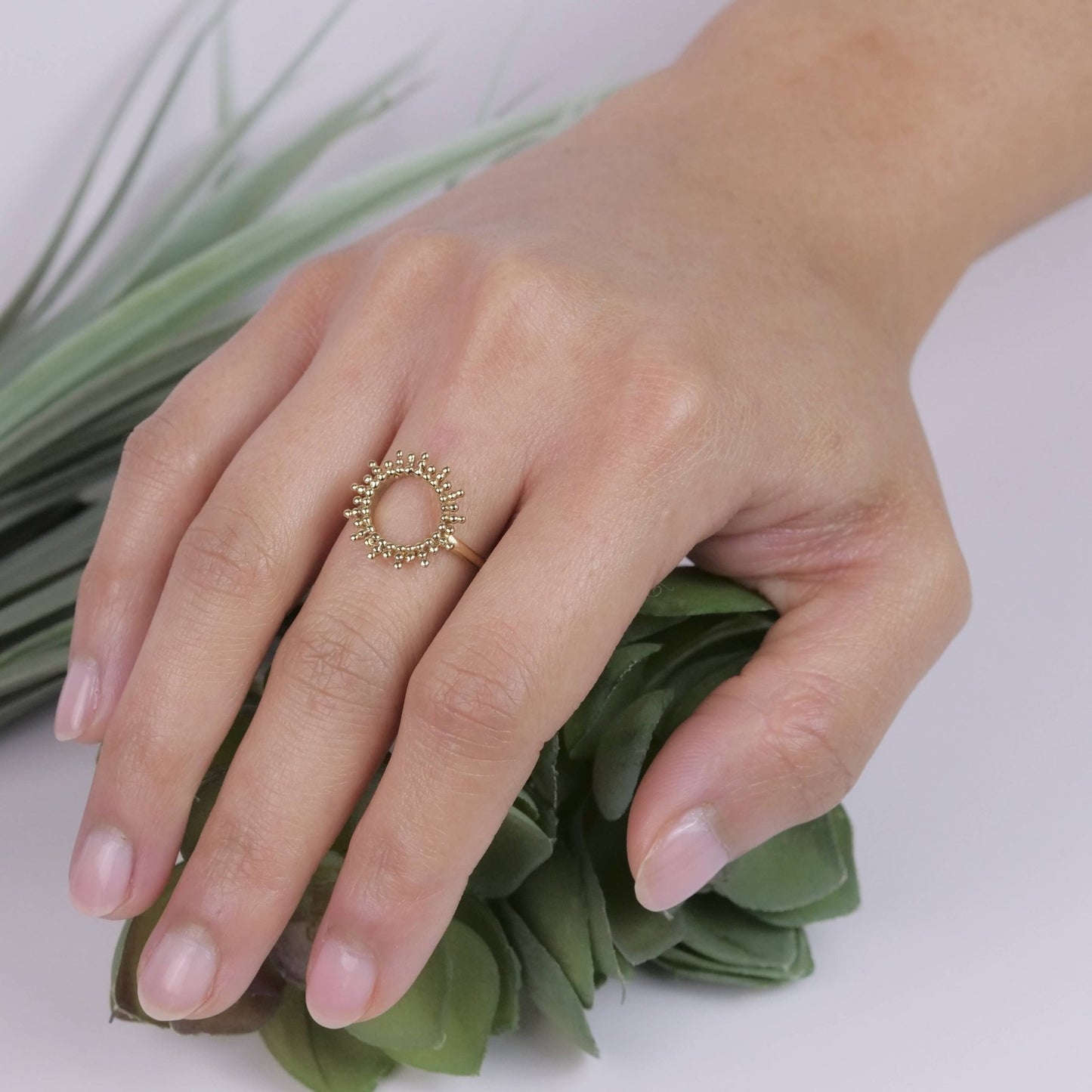 Brass Open Circle Ray Ring - Recetas Fair Trade