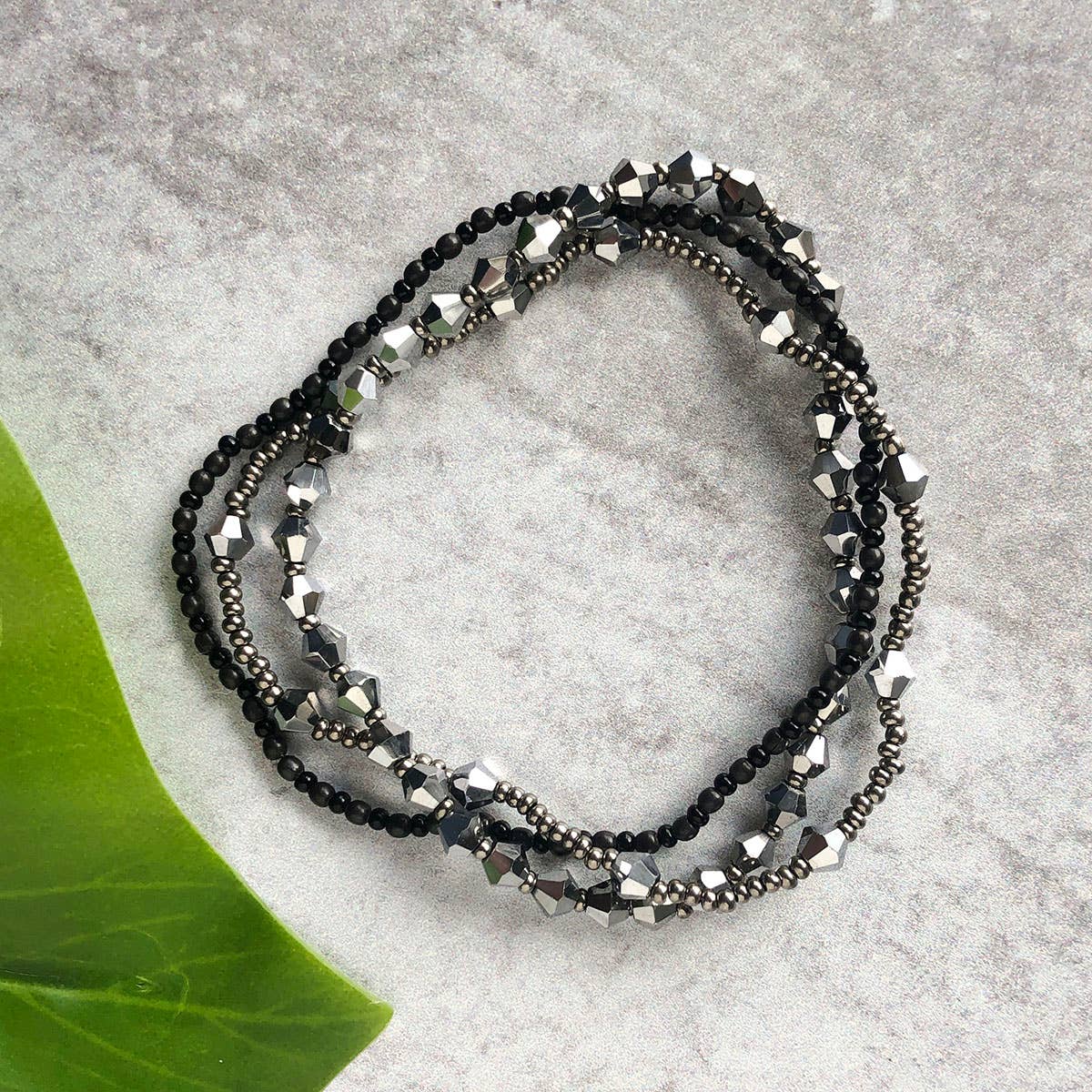Build • Cause Bracelet - Recetas Fair Trade