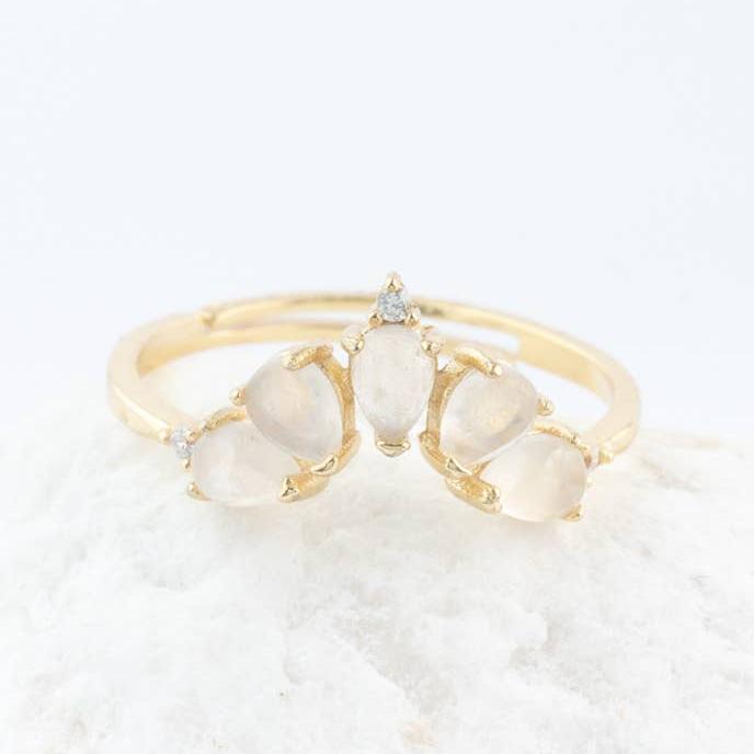 Celestial Moonstone Ring - Gold - Recetas Fair Trade