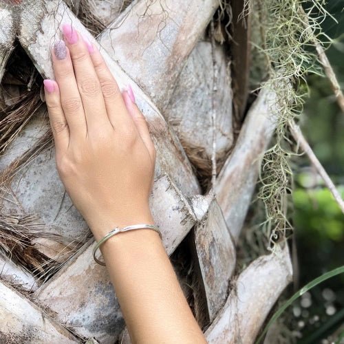 Cuff Bracelet, Wave - Recetas Fair Trade