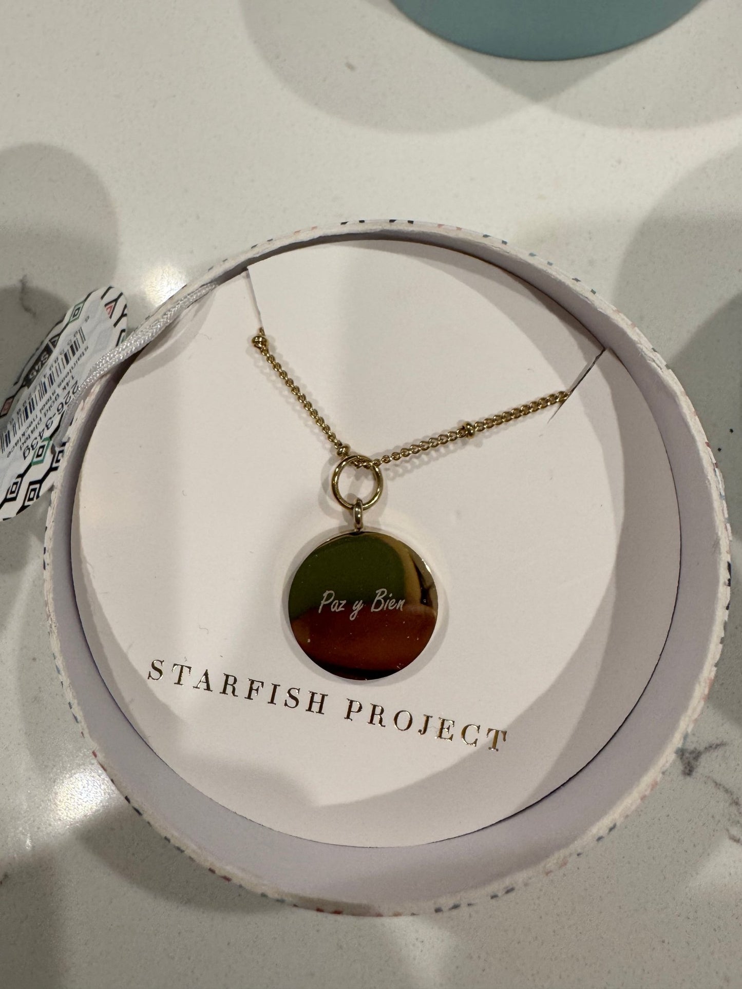 Engraved Round Pendant Gold Necklace - Recetas Fair Trade