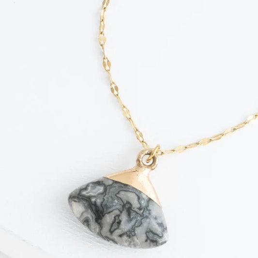 Fan Drop Necklace in Charcoal - Recetas Fair Trade