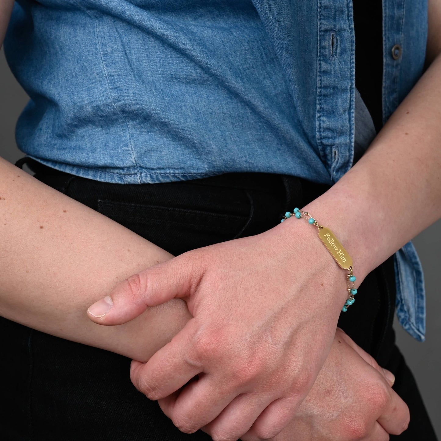 Follow Him Bracelet Gold - Recetas Fair Trade