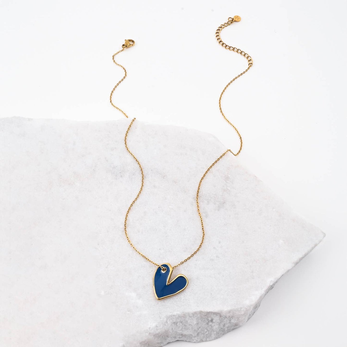 Heart of Freedom Necklace 💙 - Recetas Fair Trade