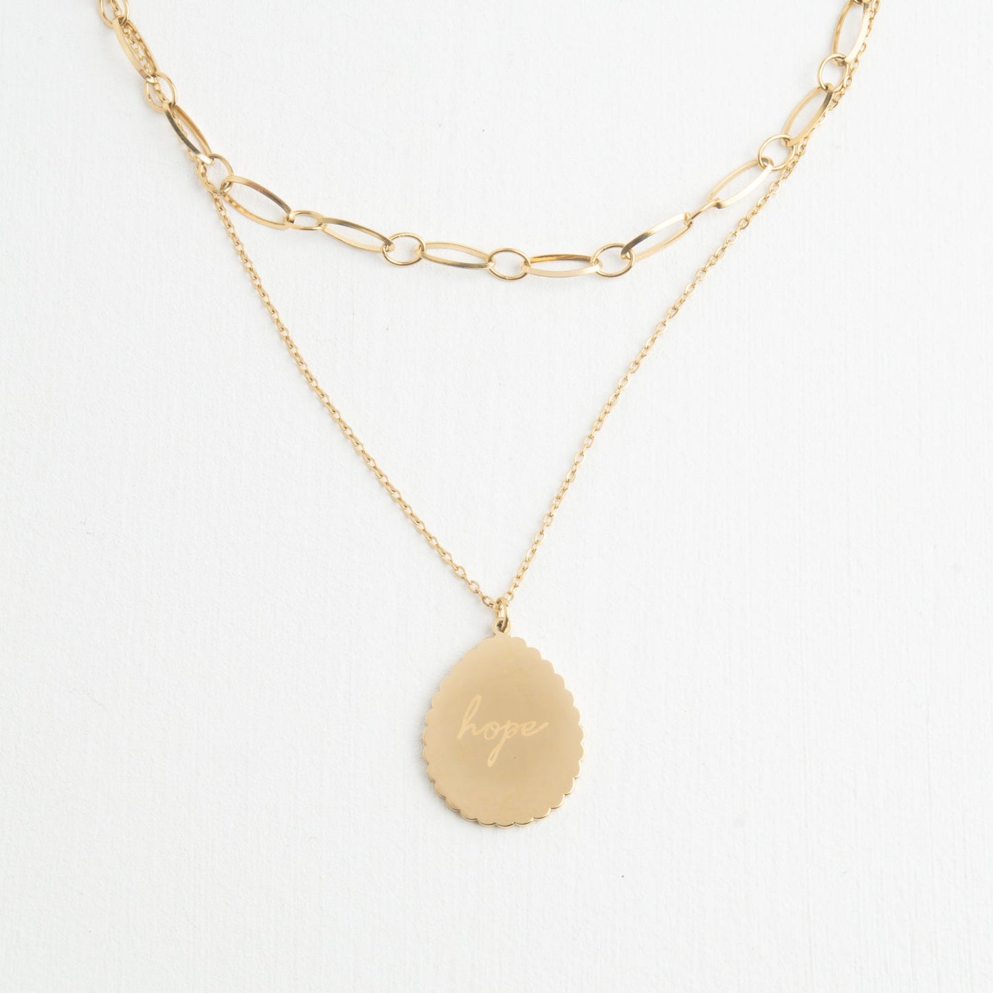 Holly Layered Mother-of-Pearl Necklaces - Recetas Fair Trade