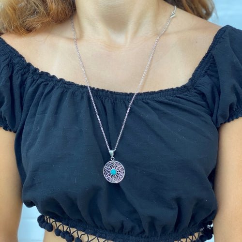 Jali Floral Turquoise Pendant Brass Necklace - Recetas Fair Trade