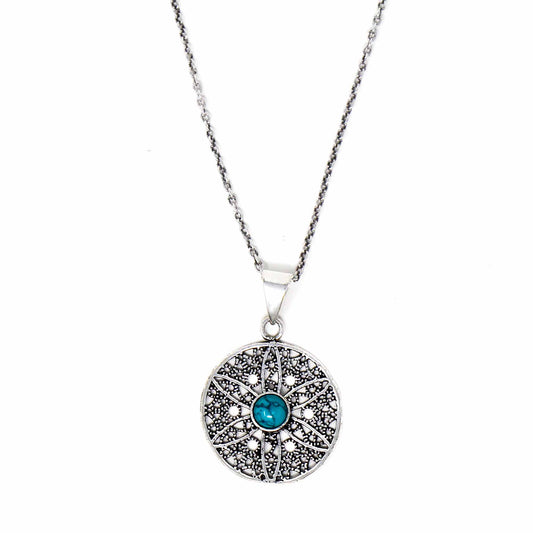Jali Floral Turquoise Pendant Brass Necklace - Recetas Fair Trade