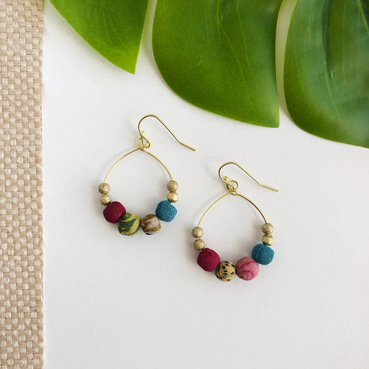 Kantha Petite Gilded Hoops - Recetas Fair Trade