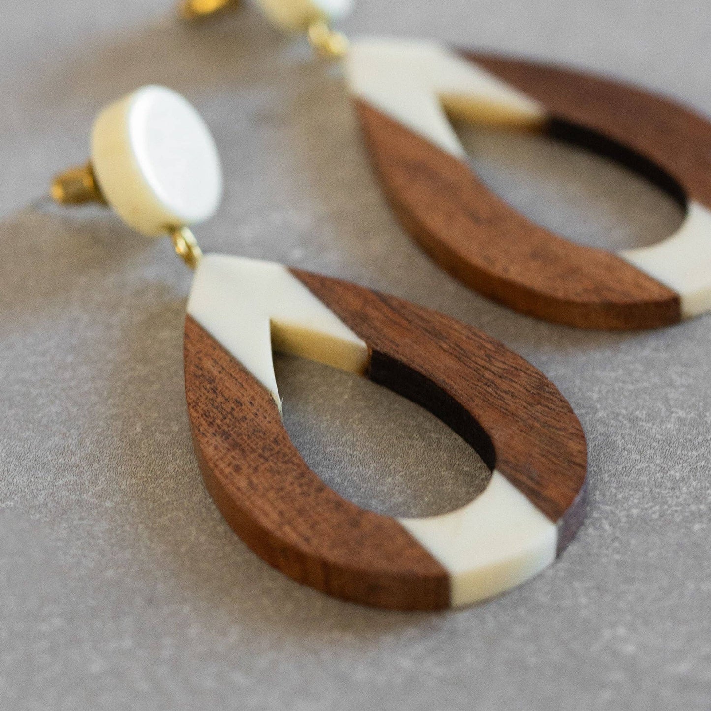 Keekar Teardrop Earrings - Recetas Fair Trade