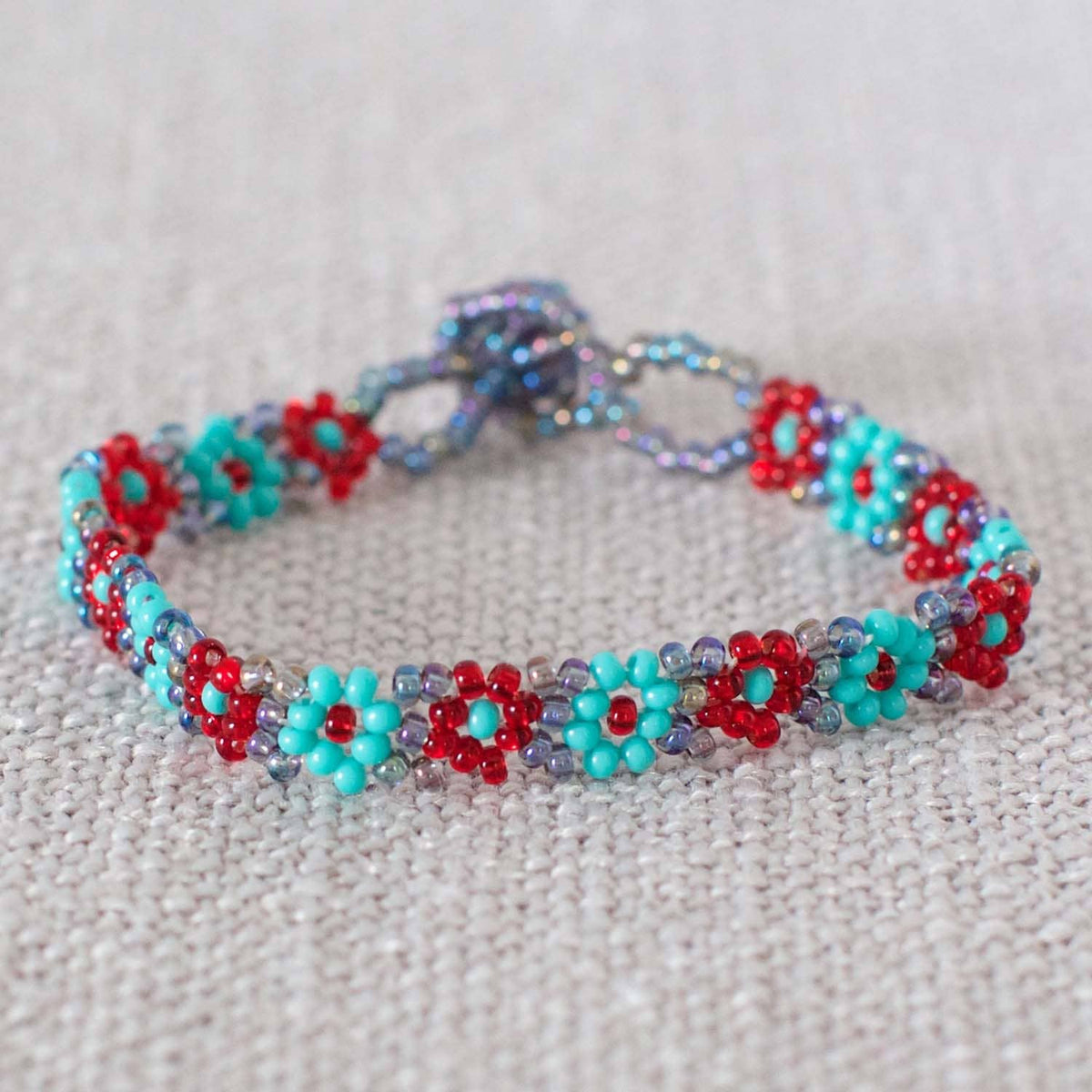 Kids's Flower Bracelet - Recetas Fair Trade