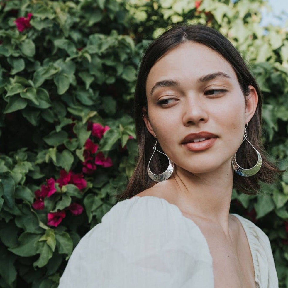 Lunar Crescent Hammered Shiny Silver Hoop Earrings - Recetas Fair Trade