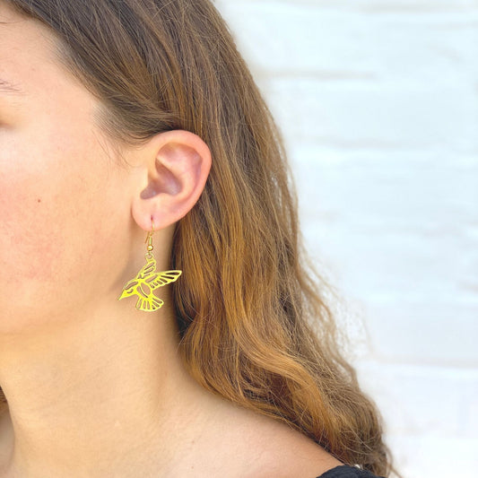 Pair of Birds in Tumbaga Gold Drop Earrings - Recetas Fair Trade