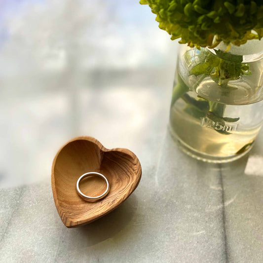 Petite Olive Wood Heart Bowls - Pack of 2 - Recetas Fair Trade