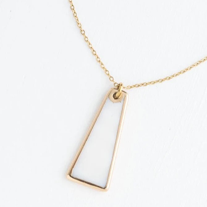 Pillar Mother of Pearl Necklace in Gold - Recetas Fair Trade