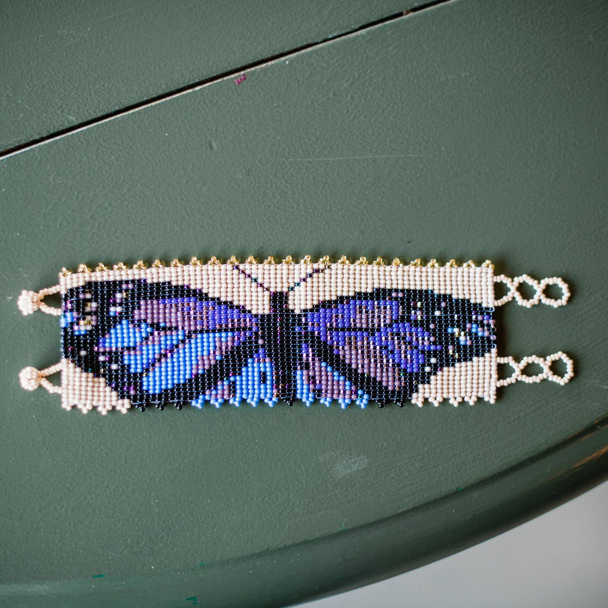 Purple Butterfly Cuff - Recetas Fair Trade