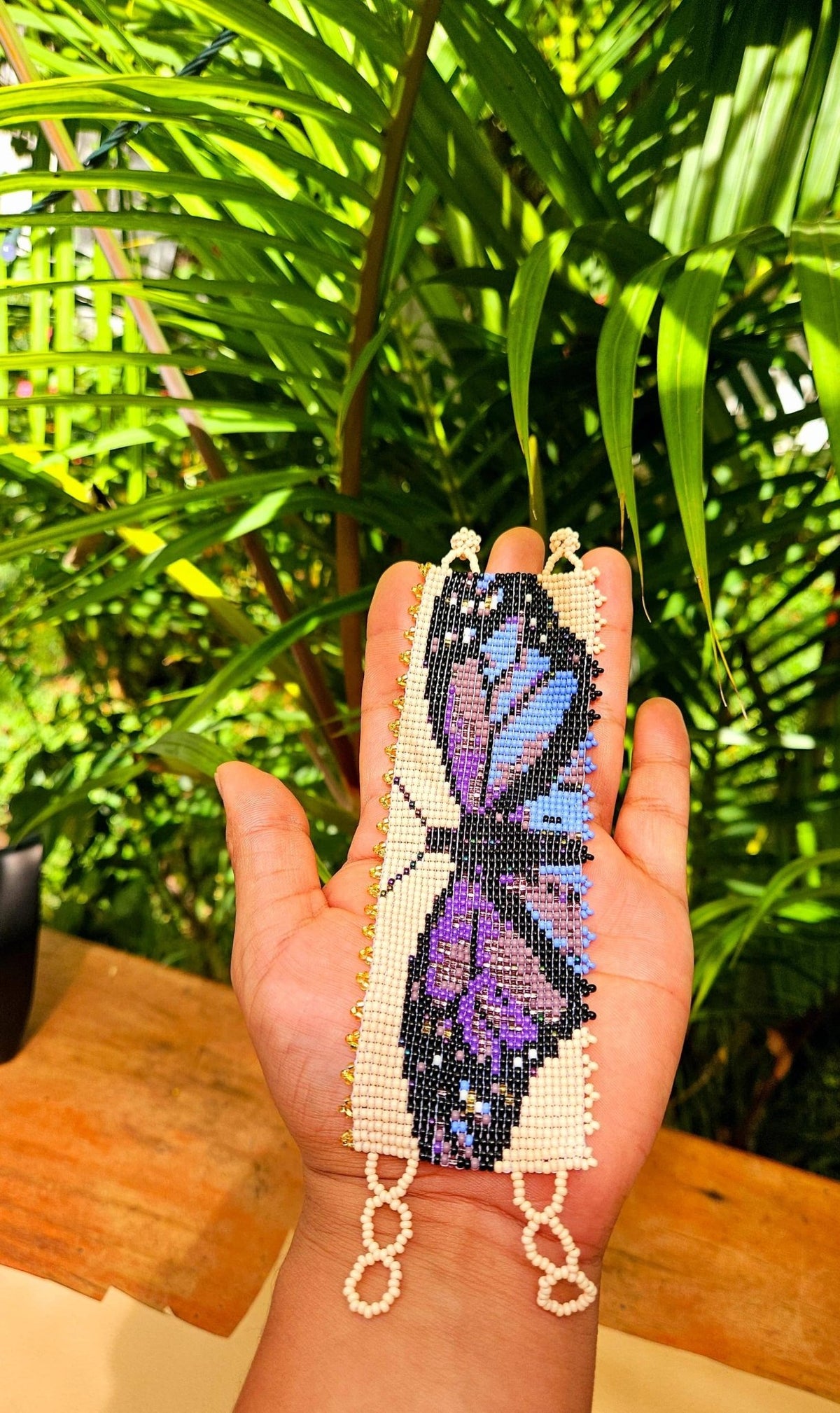 Purple Butterfly Cuff - Recetas Fair Trade