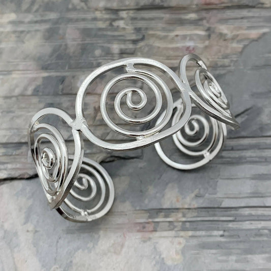 Silver Plated Adjustable Cuff Bracelet - Spiral Ovals - Recetas Fair Trade