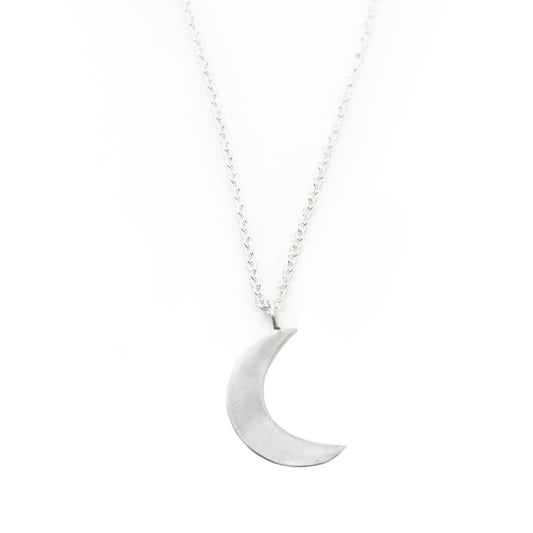 Silverpolished Crescent Moon Necklace - Recetas Fair Trade