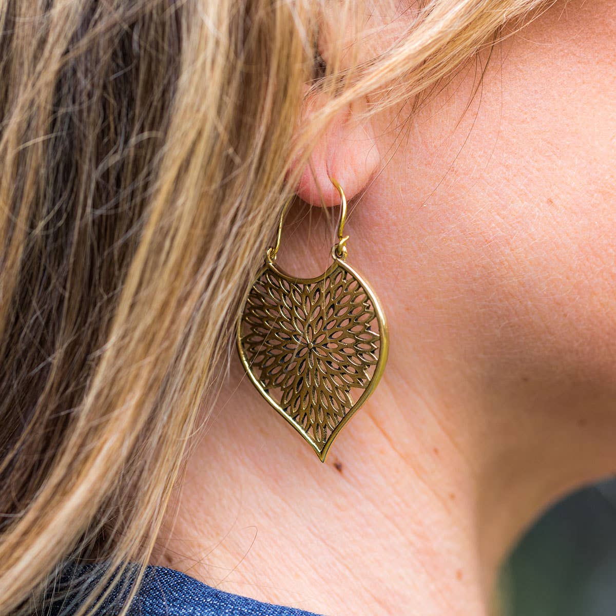 Tanvi Collection Earrings - Gold Cascading Petals - Recetas Fair Trade