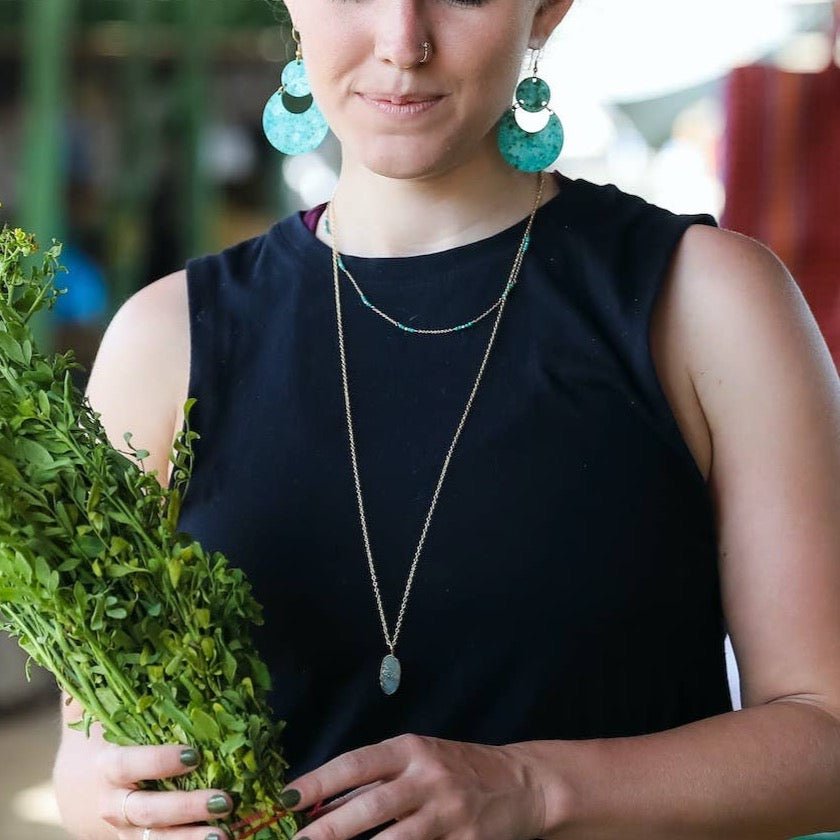 Uncut Stone Labradorite Necklace - Recetas Fair Trade