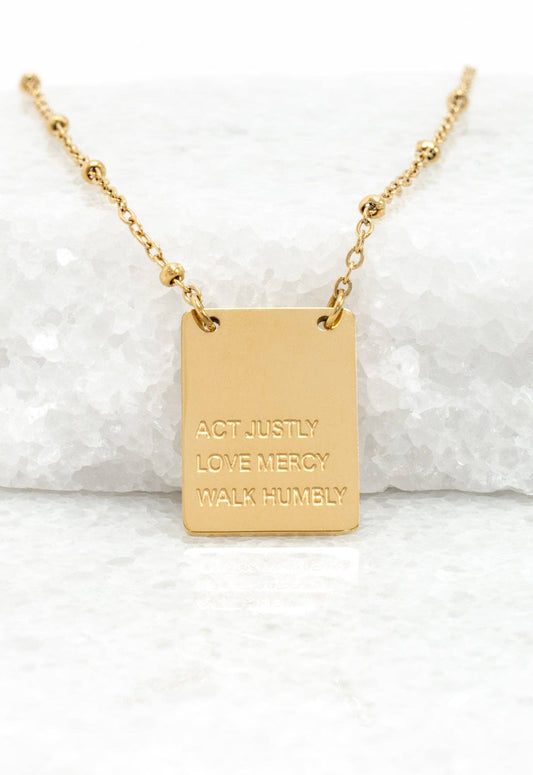 Act Justly Necklace in Gold - Recetas Fair Trade