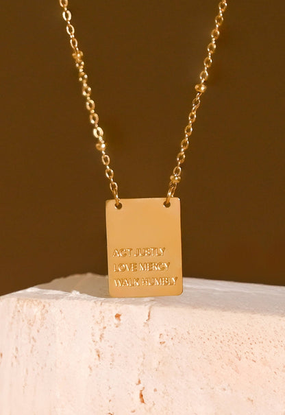 Act Justly Necklace in Gold - Recetas Fair Trade