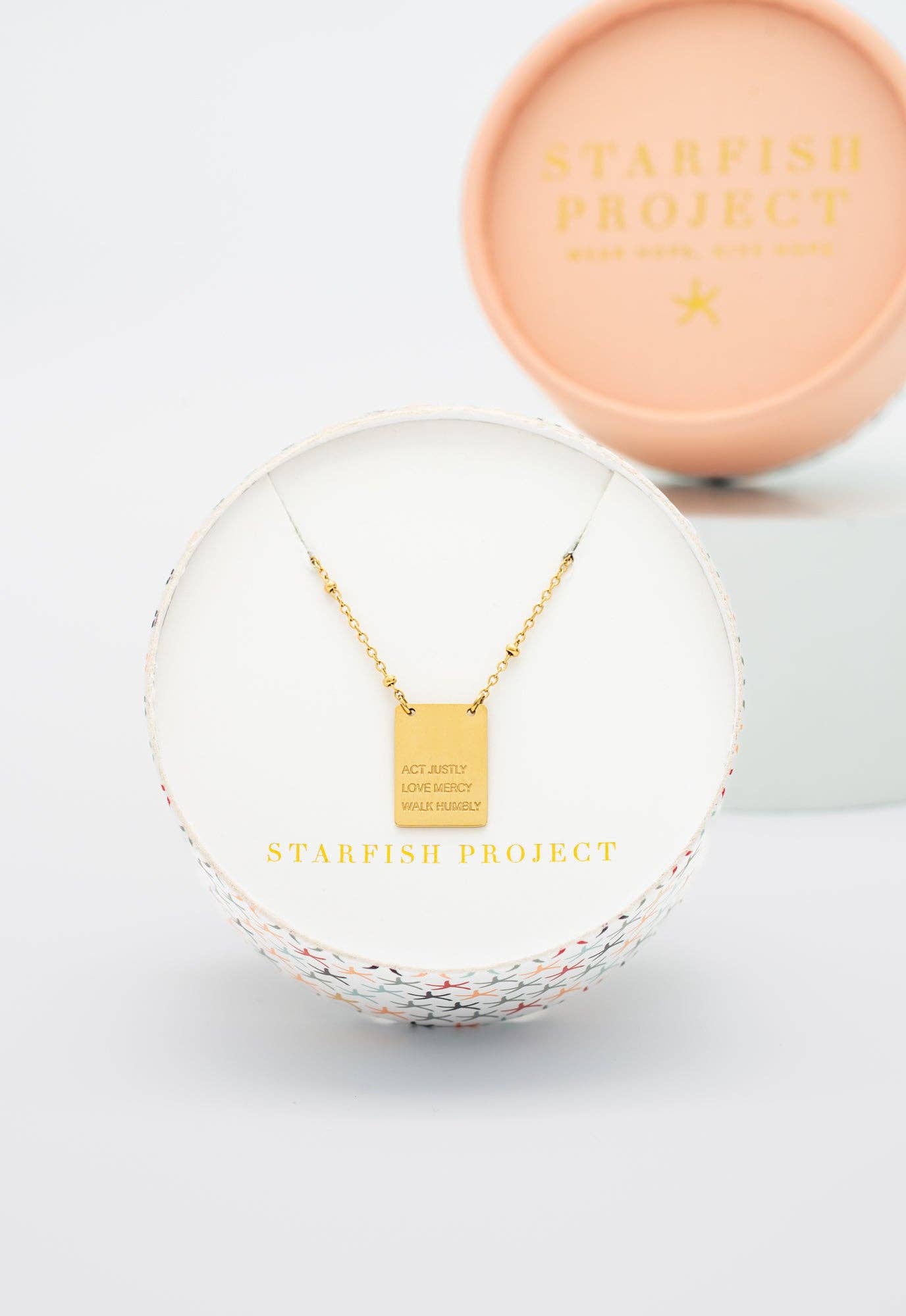 Act Justly Necklace in Gold - Recetas Fair Trade