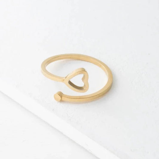 Ada Gold Heart Ring