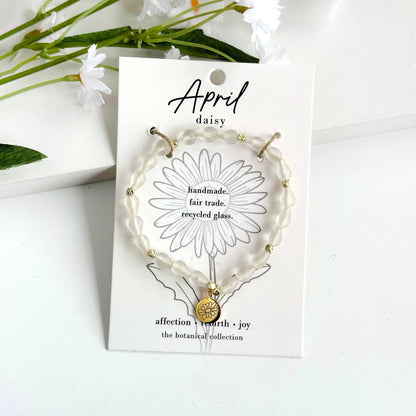 April • Birth Flower Bracelet - Recetas Fair Trade