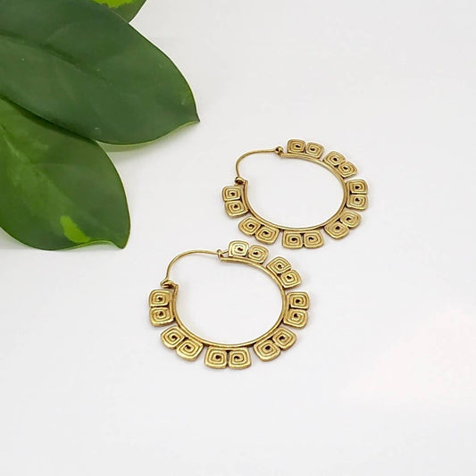 Brass Labyrinth Hoop Earring - Recetas Fair Trade