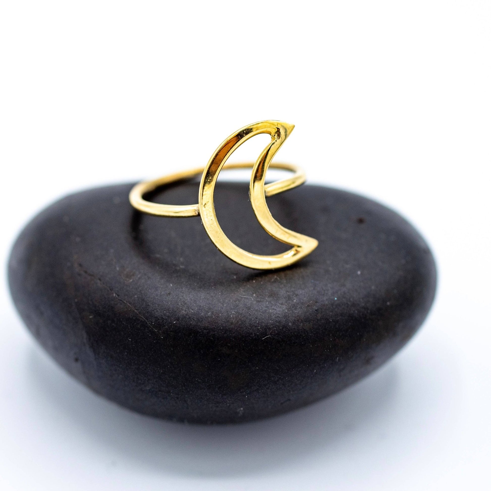 Brass Open Crescent Ring - Recetas Fair Trade
