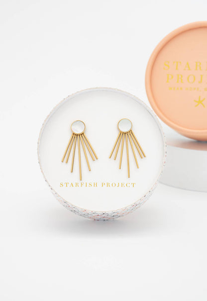 Caroline Mother of Pearl Stud & Fringe Earrings - Recetas Fair Trade