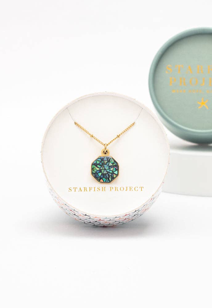 Cherished Reflections Locket - Recetas Fair Trade