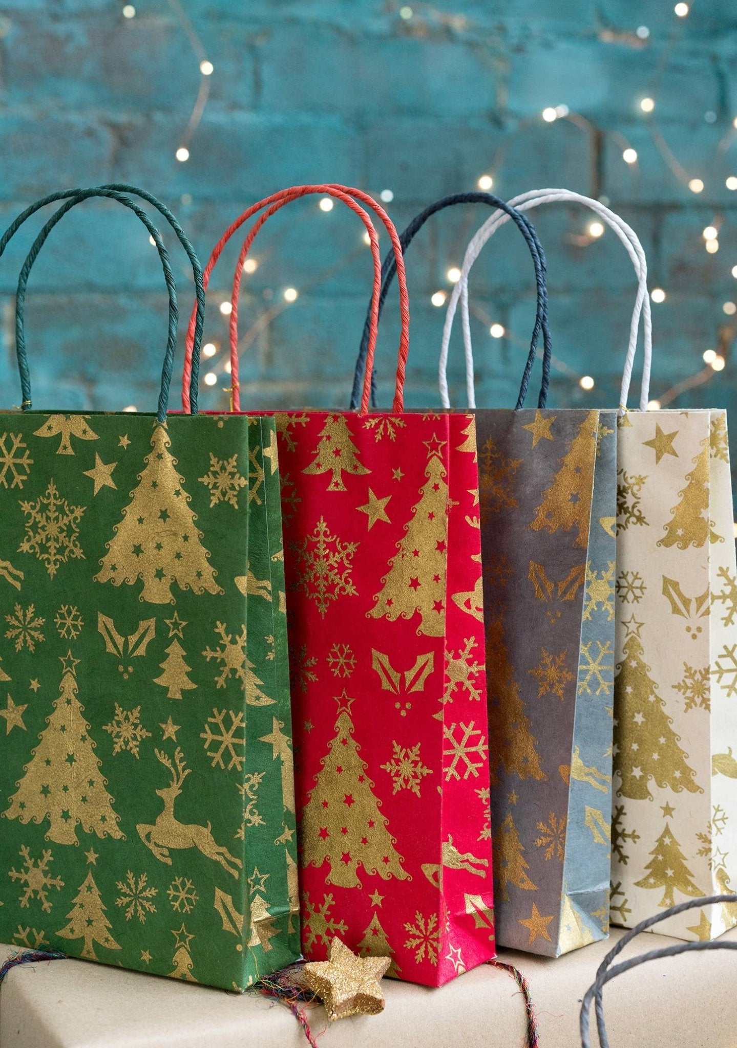 Christmas Lokta Paper Large Gift Bag - Recetas Fair Trade