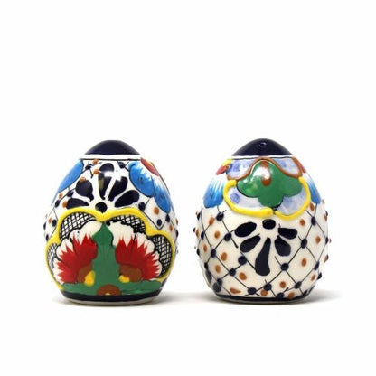 Encantada Handmade Pottery Spice Shakers, Dots & Flowers - Recetas Fair Trade