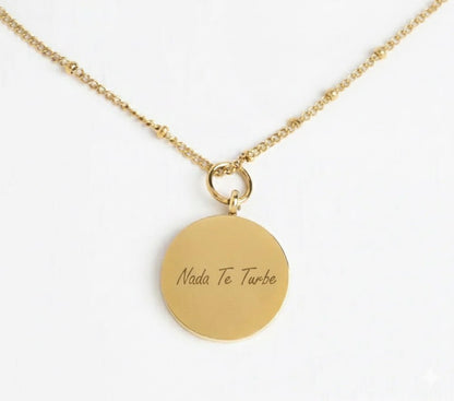 Engraved Round Pendant Gold Necklace - Recetas Fair Trade