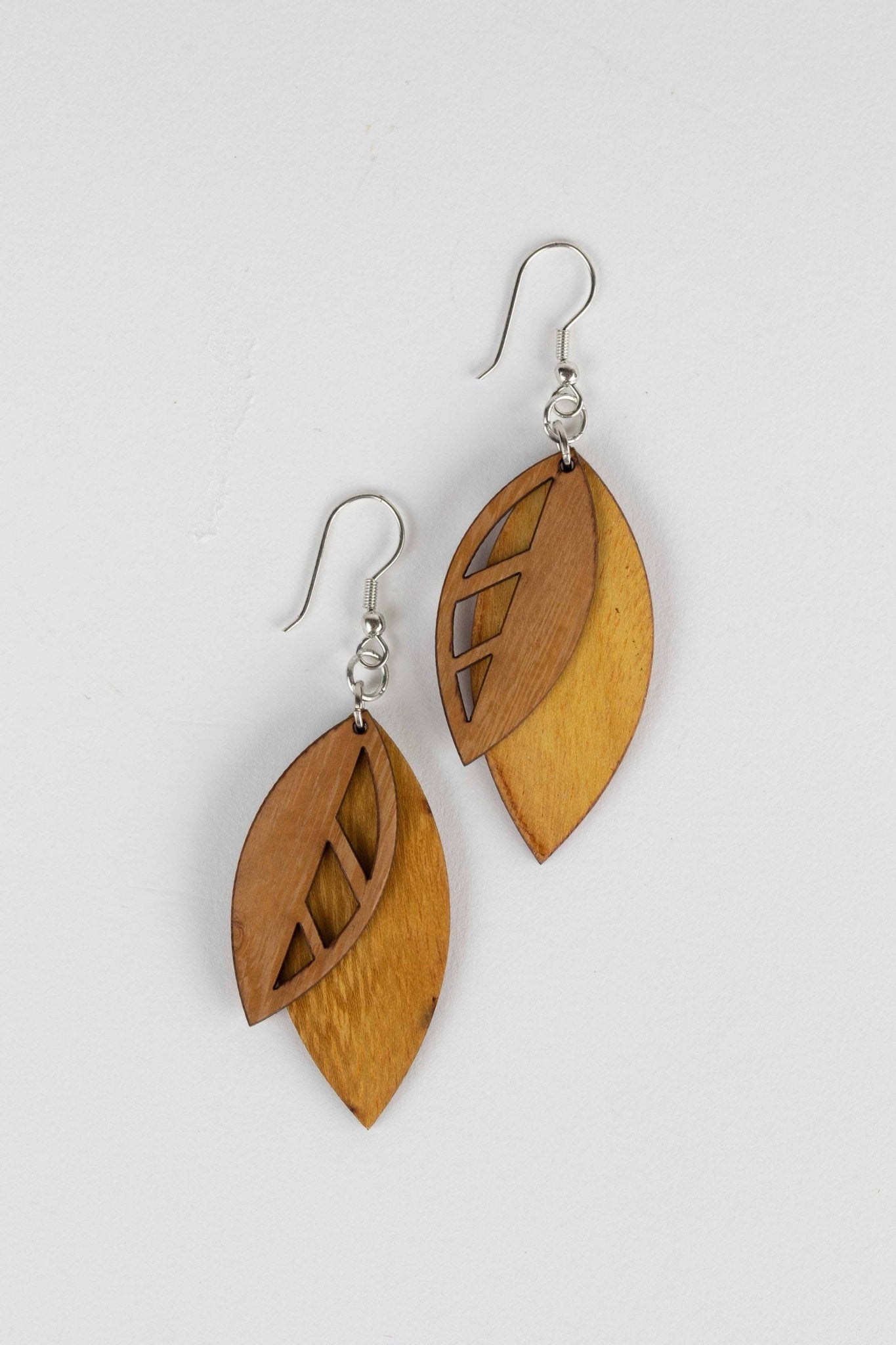 Falling Leaves Wood Earrings - Recetas Fair Trade