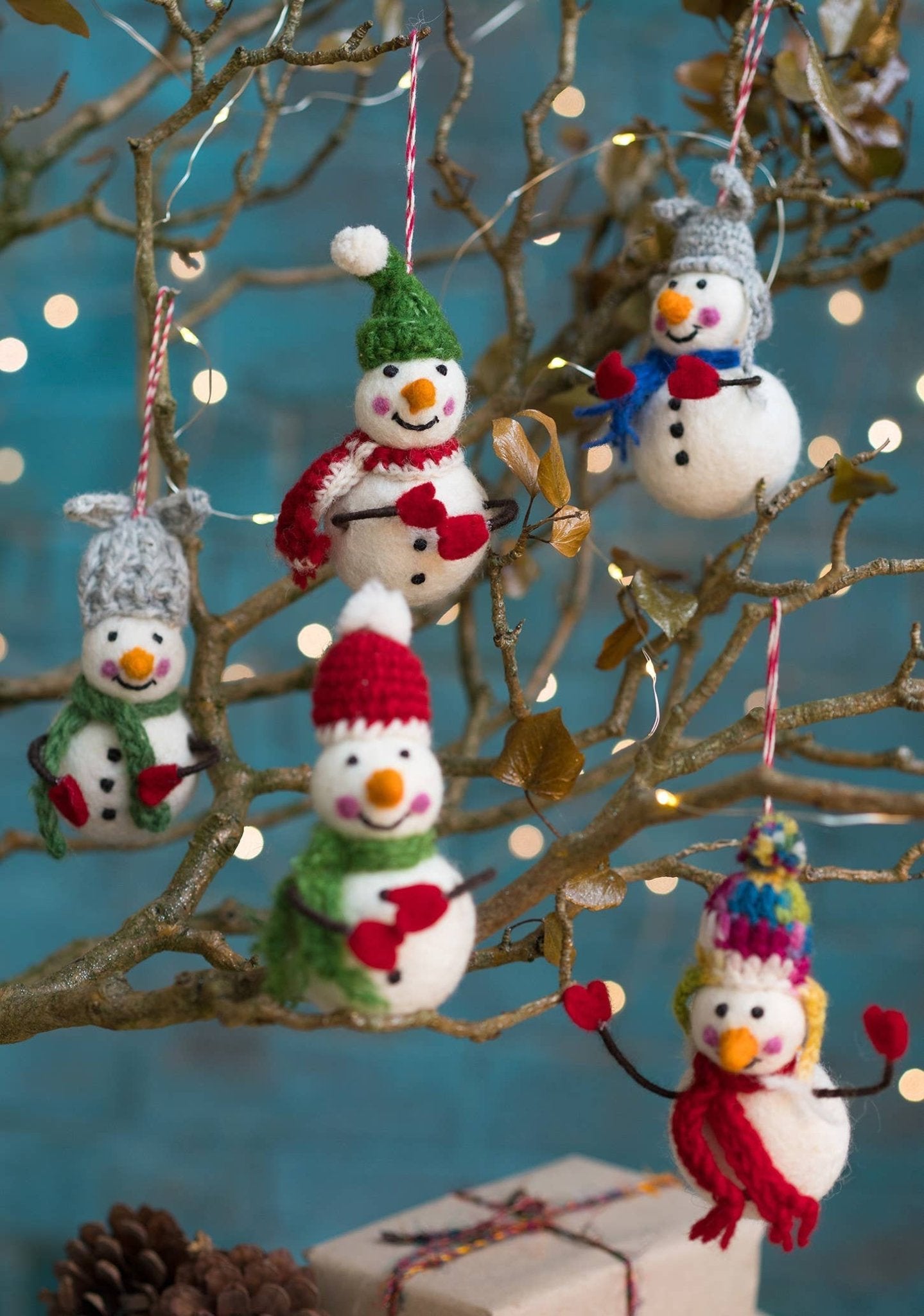 Felt Snowmen With Bendy Arms - Recetas Fair Trade