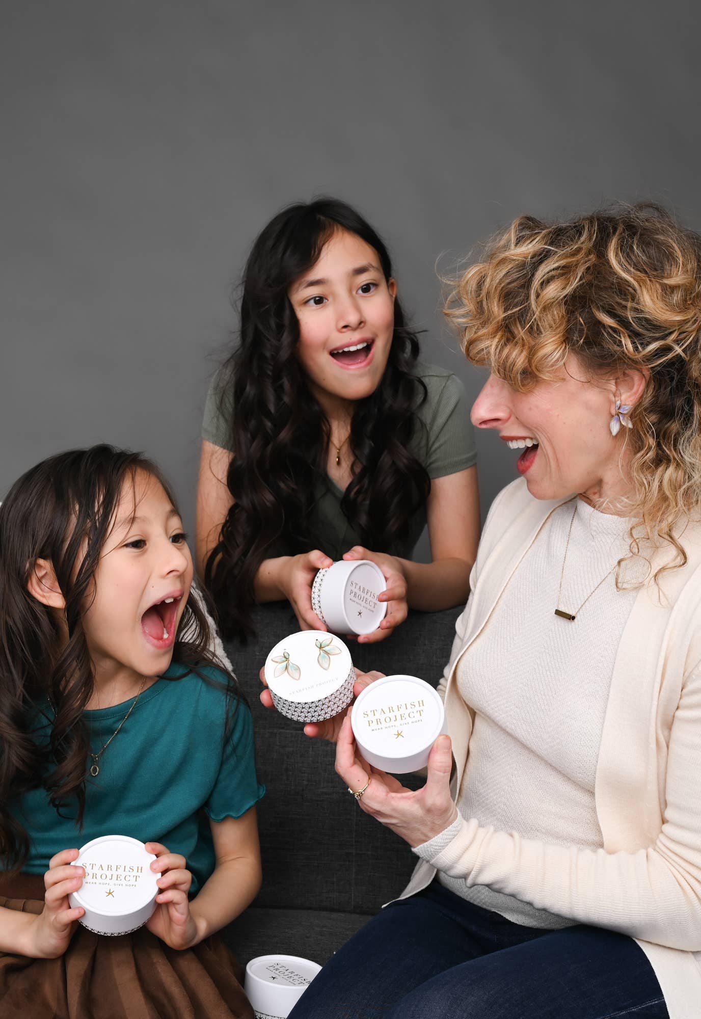 Flourish Mint Leaf Earrings - Recetas Fair Trade