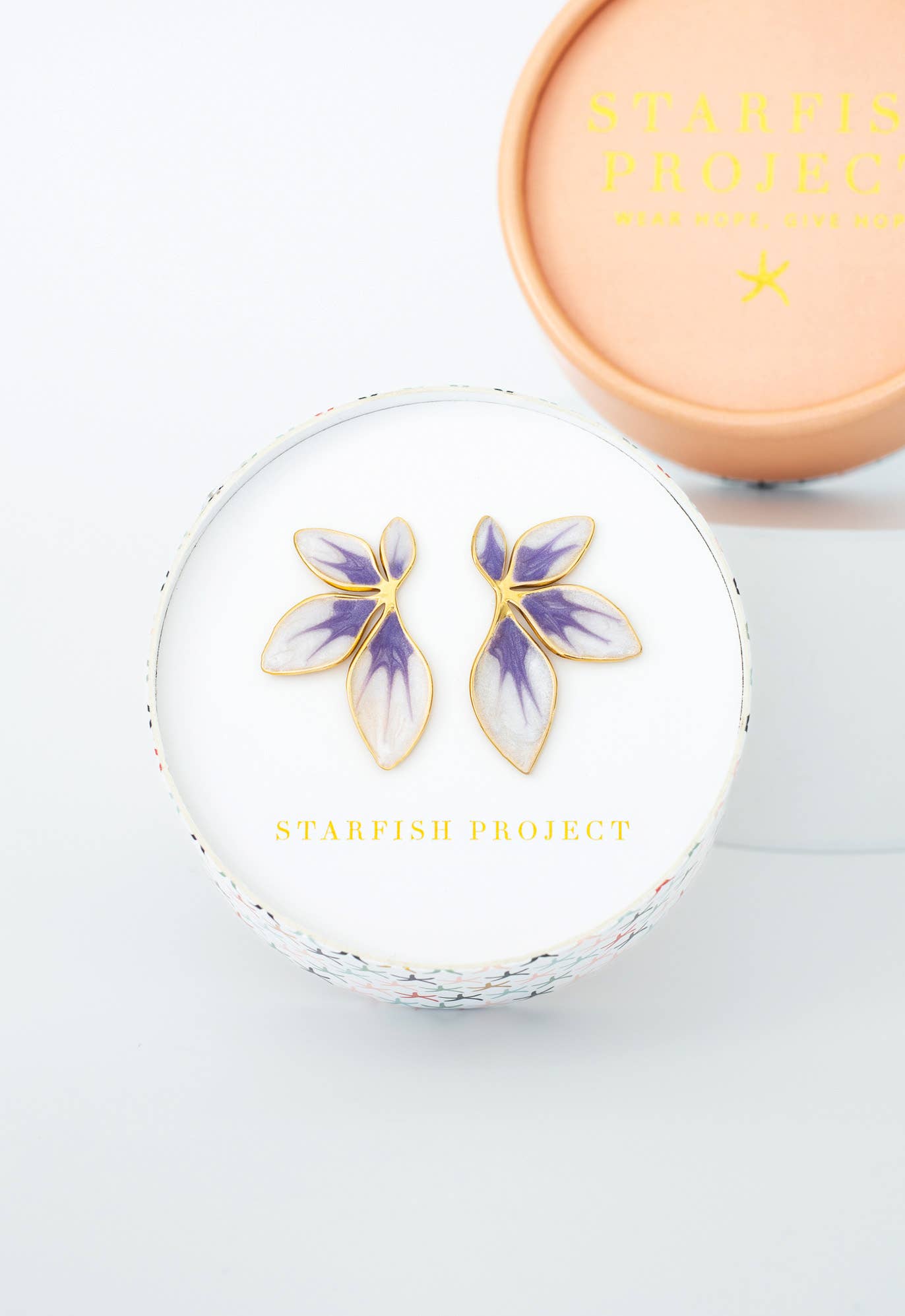 Fourish Lavender Leaf Earrings - Recetas Fair Trade