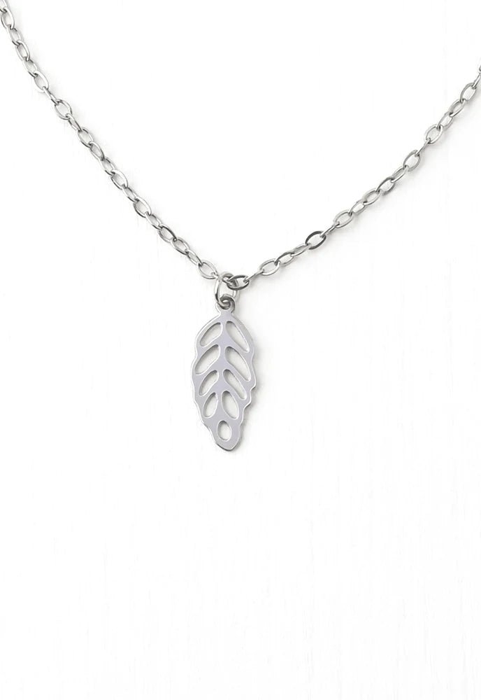 Growth Leaf Necklace in Silver