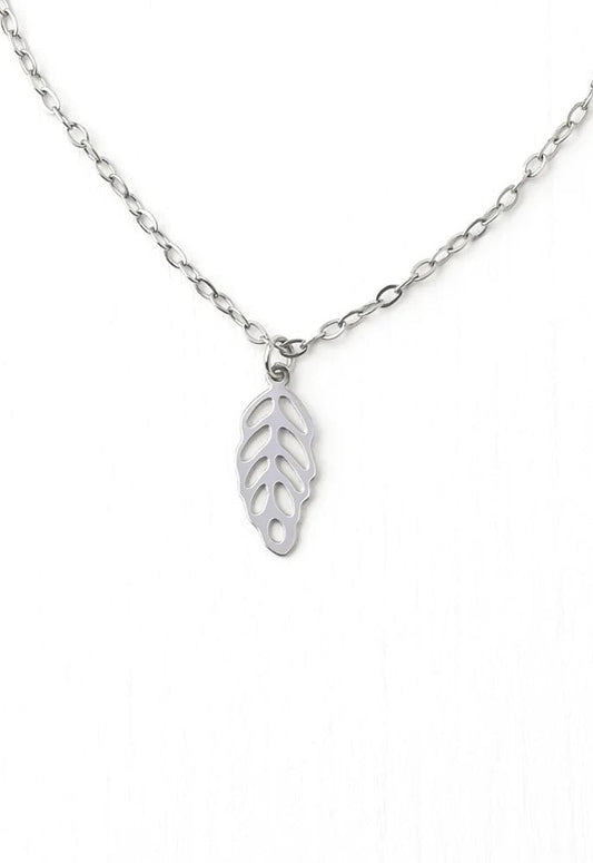 Growth Leaf Necklace in Silver