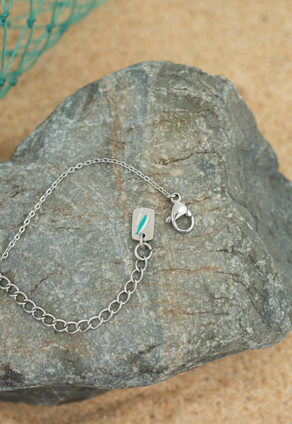 Hebrew 5 & 2 Necklace Silver - Recetas Fair Trade