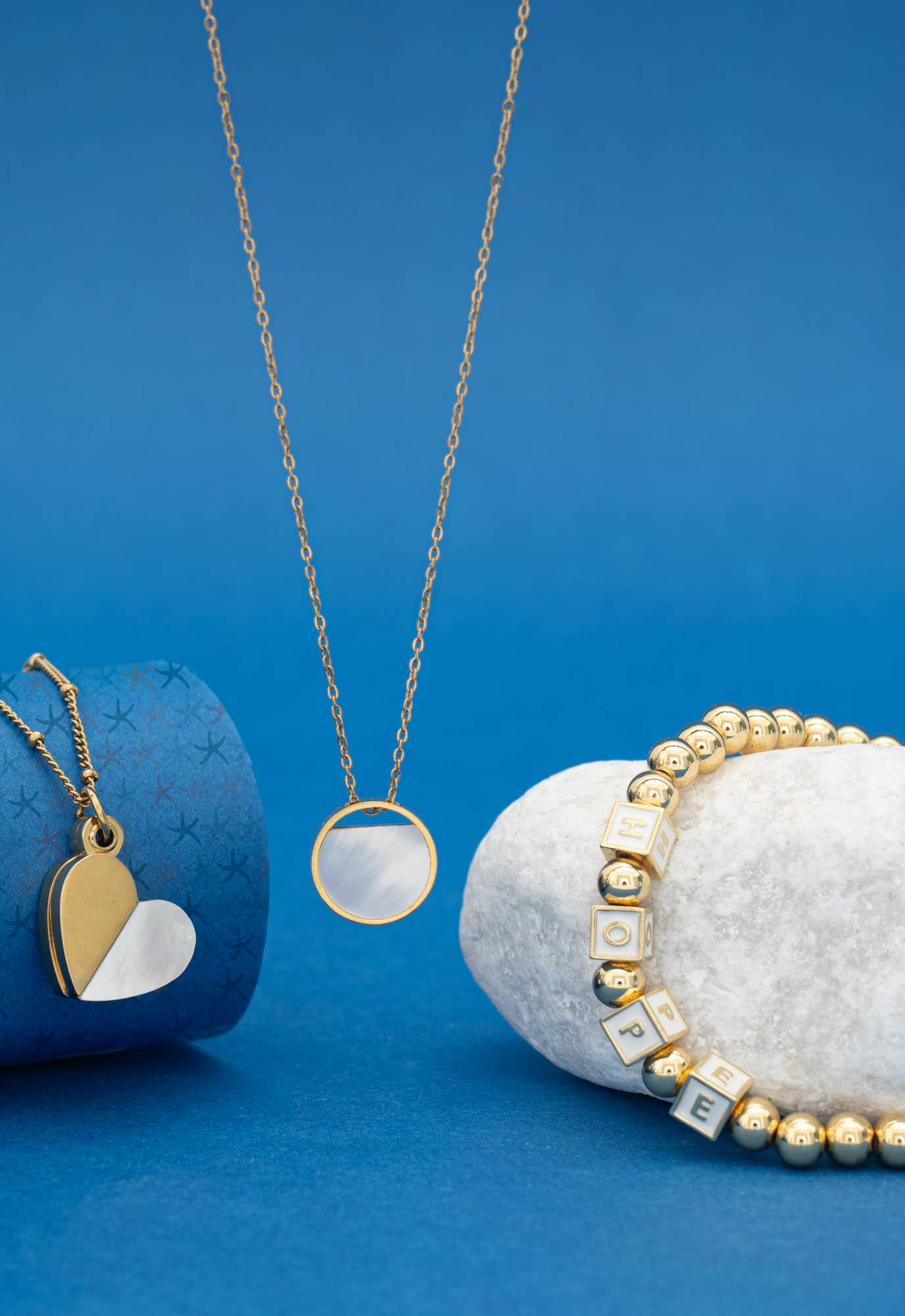 Iris Mother - of - Pearl Necklace - Recetas Fair Trade