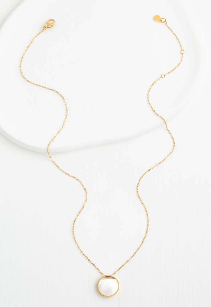 Iris Mother - of - Pearl Necklace - Recetas Fair Trade