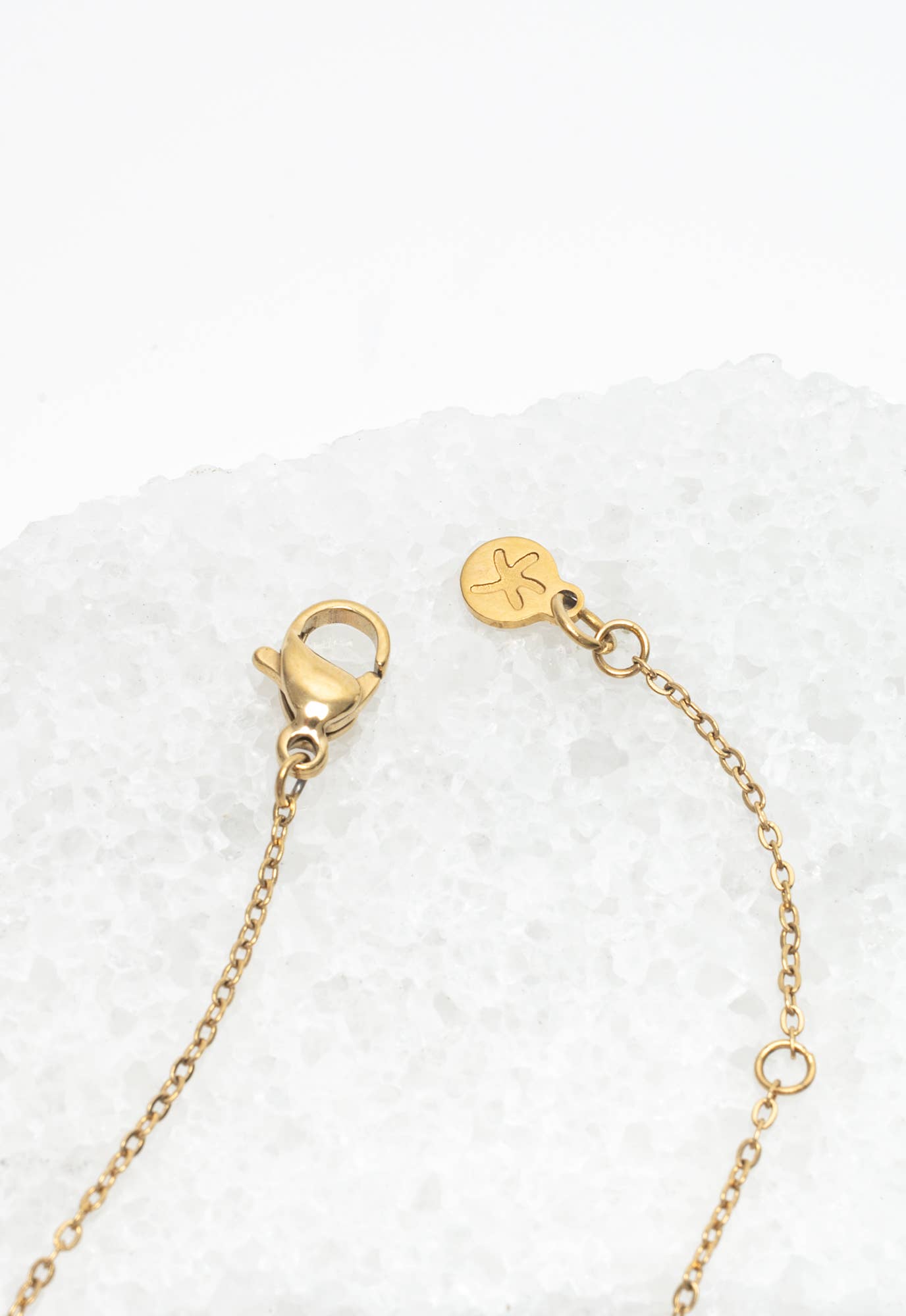 Iris Mother - of - Pearl Necklace - Recetas Fair Trade