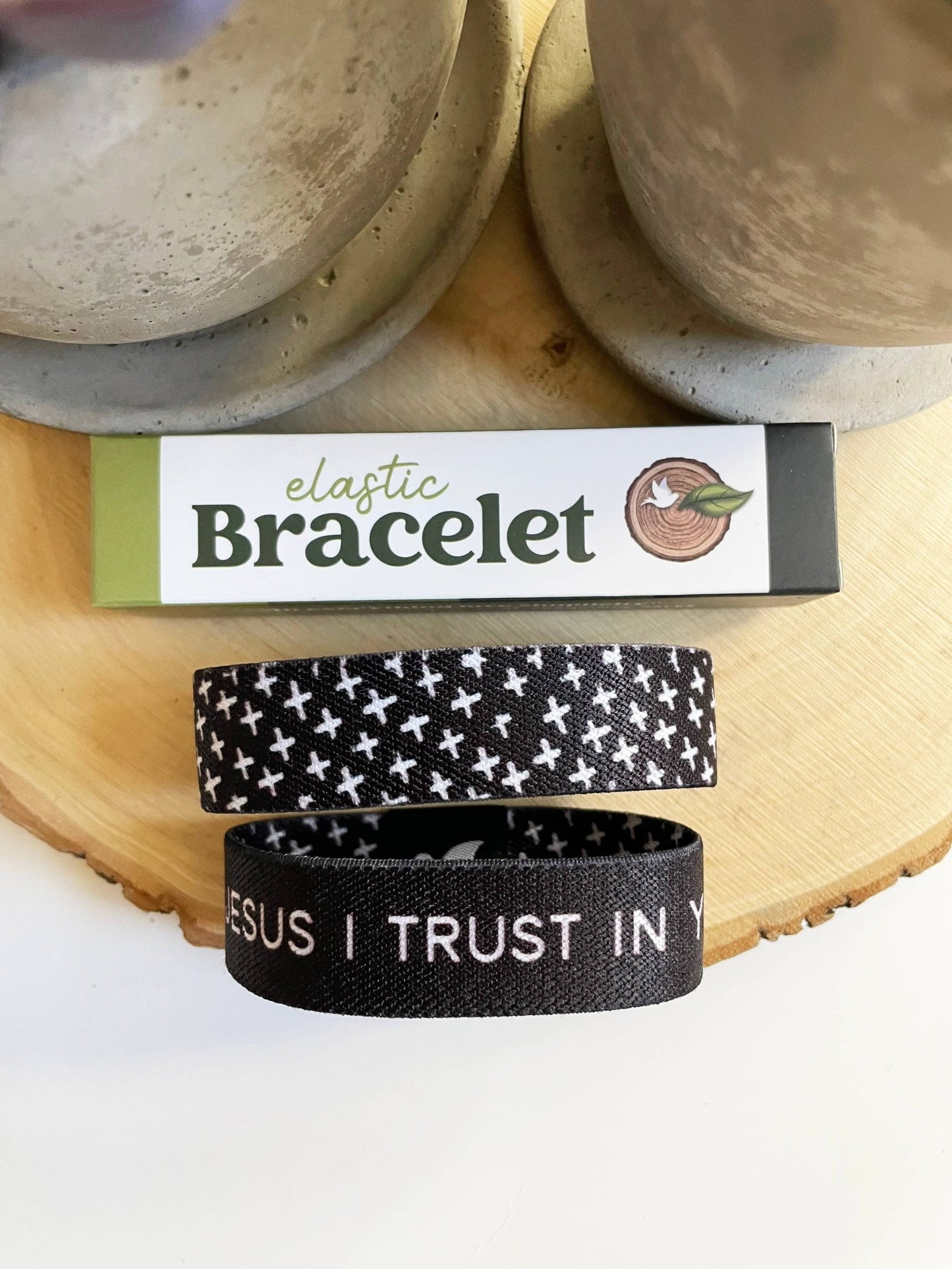 Jesus I Trust In You | Reversible Elastic Bracelet - Recetas Fair Trade